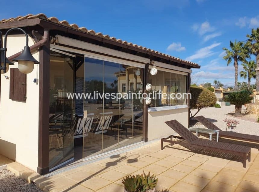 4 camera da letto Finca/Casa di Campagna in vendita in Catral con piscina garage - 369.000 € (Rif: 9844157)