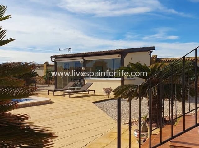 4 camera da letto Finca/Casa di Campagna in vendita in Catral con piscina garage - 369.000 € (Rif: 9844157)
