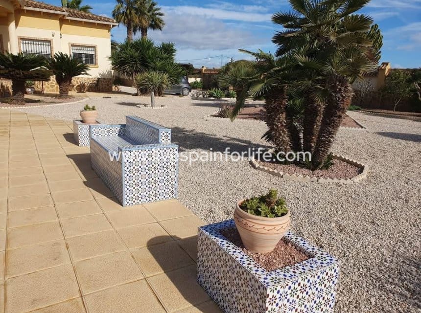 4 camera da letto Finca/Casa di Campagna in vendita in Catral con piscina garage - 369.000 € (Rif: 9844157)