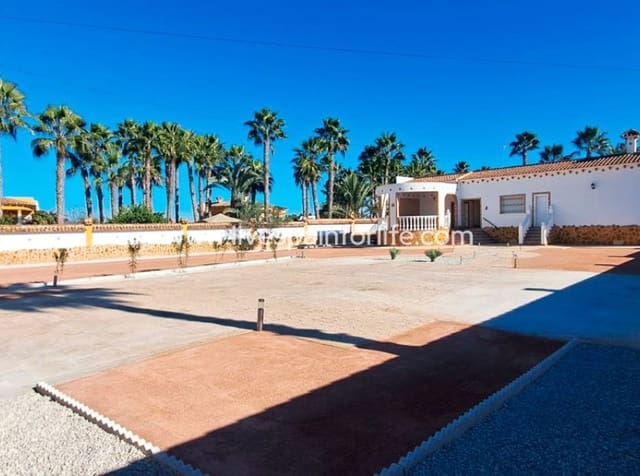 5 quarto Quinta/Casa Rural para venda em Catral com garagem - 485 000 € (Ref: 9844160)
