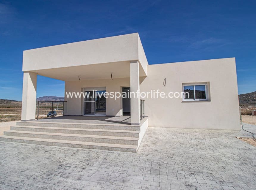 Finca/Casa Rural de 3 habitaciones en Pinoso en venta con piscina - 350.000 € (Ref: 9844161)