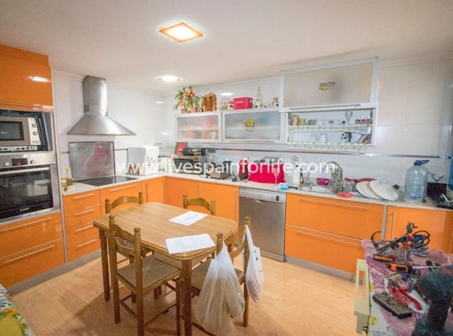 3 Zimmer Apartment zu verkaufen in Albatera - 142.500 € (Ref: 9847810)