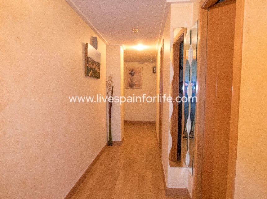 3 Zimmer Apartment zu verkaufen in Albatera - 142.500 € (Ref: 9847810)