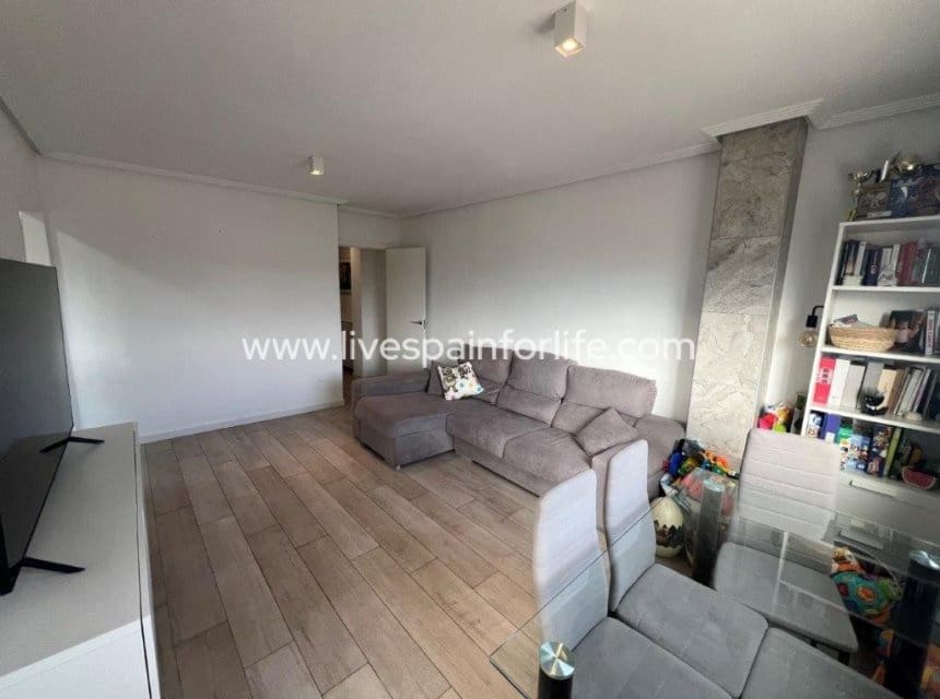 3 soveværelse Lejlighed til salg i Dolores med swimmingpool - € 129.000 (Ref: 9847819)