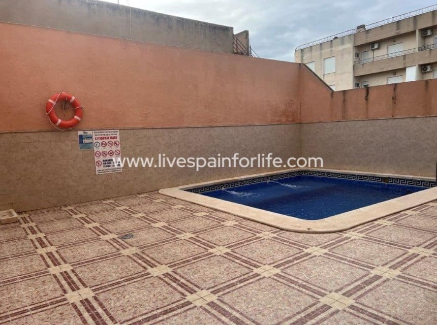 3 soveværelse Lejlighed til salg i Dolores med swimmingpool - € 129.000 (Ref: 9847819)