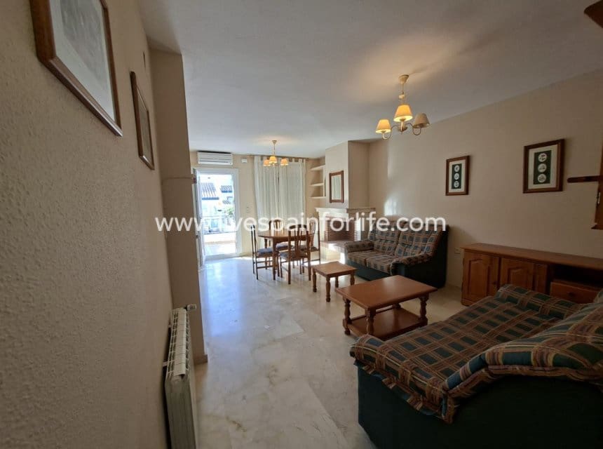 2 sypialnia Bungalow na sprzedaż w Orihuela Costa z basenem - 229 000 € (Ref: 9847820)