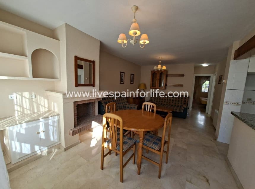 2 sypialnia Bungalow na sprzedaż w Orihuela Costa z basenem - 229 000 € (Ref: 9847820)