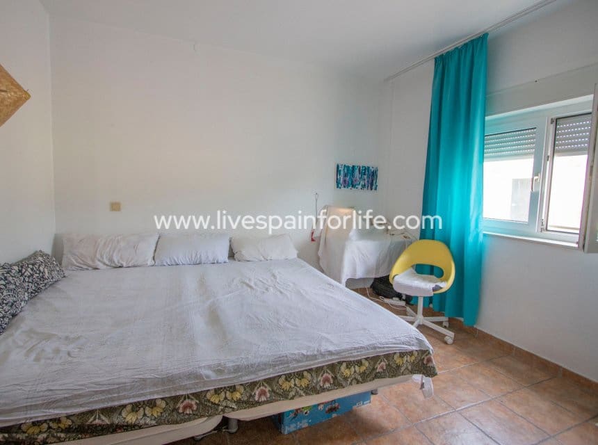 7 bedroom Finca/Country House for sale in Albatera with pool garage - € 397,000 (Ref: 9847827)