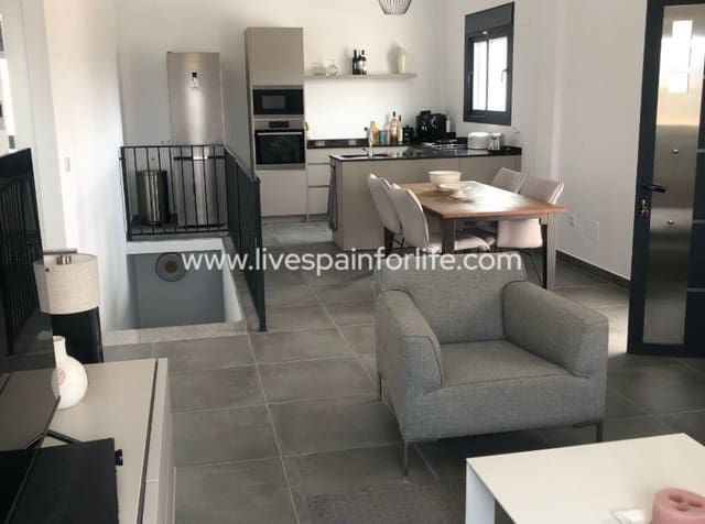 5 sypialnia Finka/Dom wiejski na sprzedaż w Pinoso z basenem - 409 995 € (Ref: 9848063)