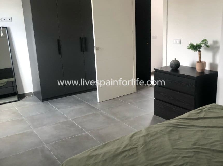 5 sypialnia Finka/Dom wiejski na sprzedaż w Pinoso z basenem - 409 995 € (Ref: 9848063)