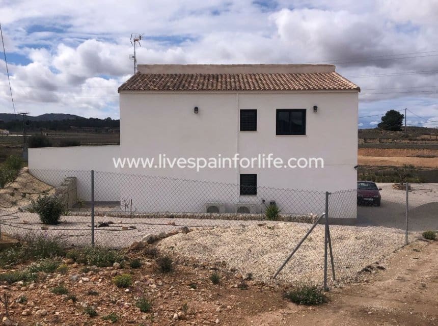 5 sypialnia Finka/Dom wiejski na sprzedaż w Pinoso z basenem - 409 995 € (Ref: 9848063)