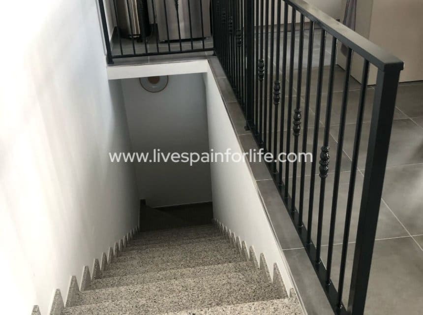 5 sypialnia Finka/Dom wiejski na sprzedaż w Pinoso z basenem - 409 995 € (Ref: 9848063)