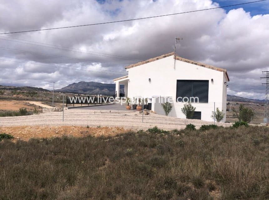 5 sypialnia Finka/Dom wiejski na sprzedaż w Pinoso z basenem - 409 995 € (Ref: 9848063)