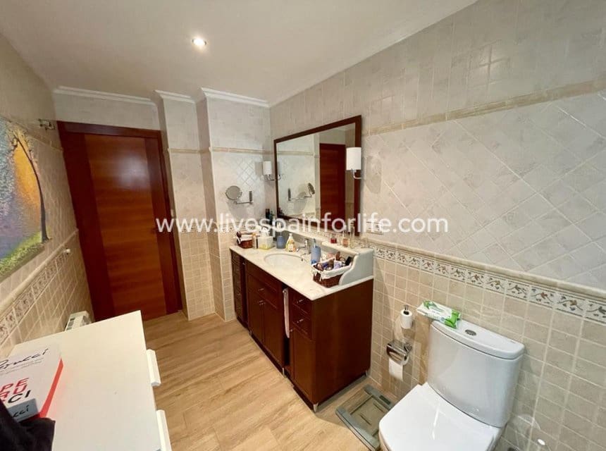 4 bedroom Finca/Country House for sale in Albatera with pool garage - € 399,999 (Ref: 9848064)