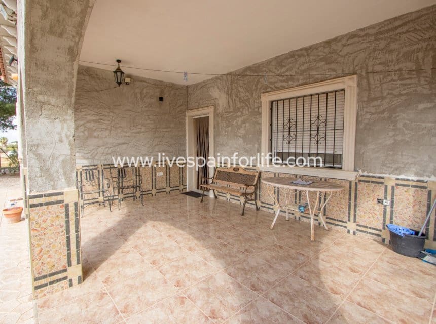 Finca/Casa Rural de 5 habitaciones en Crevillente / Crevillent en venta con piscina garaje - 280.000 € (Ref: 9860932)