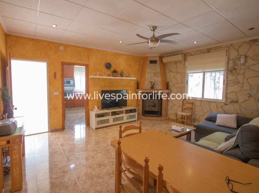 Finca/Casa Rural de 5 habitaciones en Crevillente / Crevillent en venta con piscina garaje - 280.000 € (Ref: 9860932)