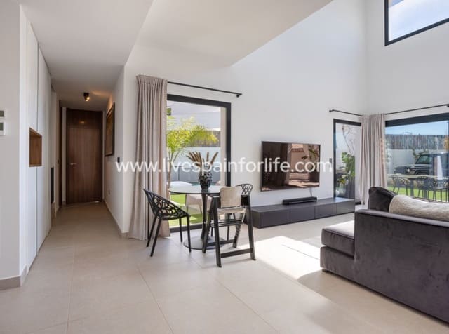 4 Zimmer Villa zu verkaufen in Ciudad Quesada, Rojales mit Pool - 699.000 € (Ref: 9863533)