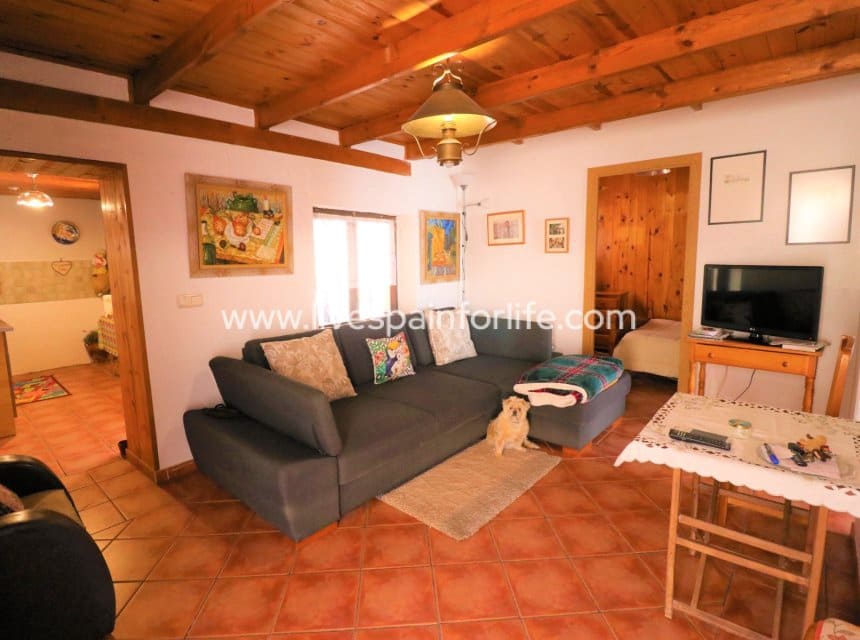 3 soveværelse Finca/Landehus til salg i Dolores med swimmingpool garage - € 210.000 (Ref: 9866018)