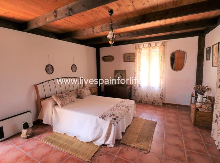 3 soveværelse Finca/Landehus til salg i Dolores med swimmingpool garage - € 210.000 (Ref: 9866018)