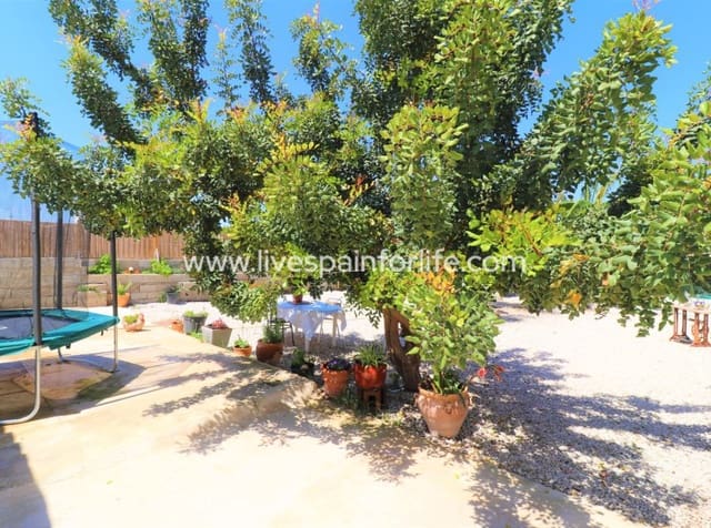 3 soveværelse Finca/Landehus til salg i Dolores med swimmingpool garage - € 210.000 (Ref: 9866018)