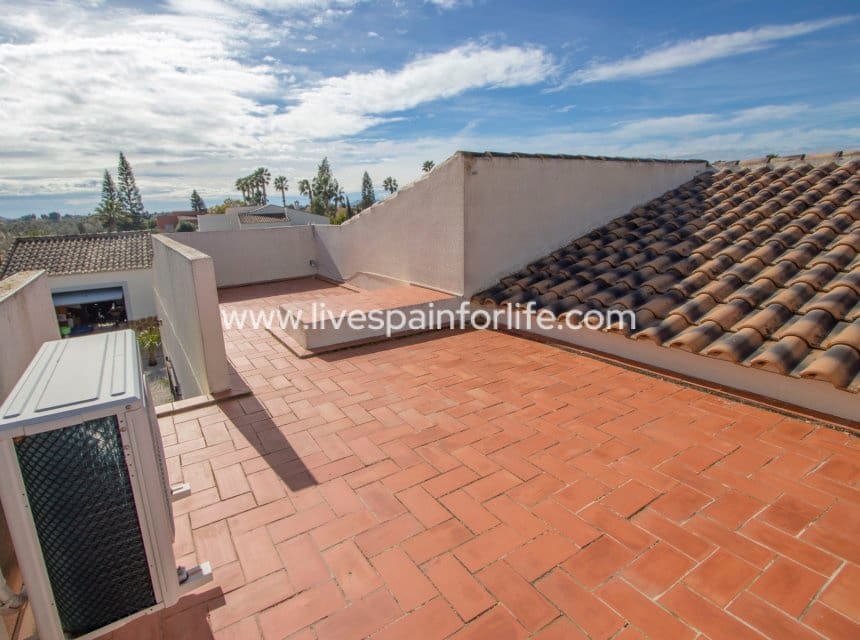 3 chambre Finca/Maison de Campagne à vendre à Catral avec piscine garage - 359 999 € (Ref: 9866025)