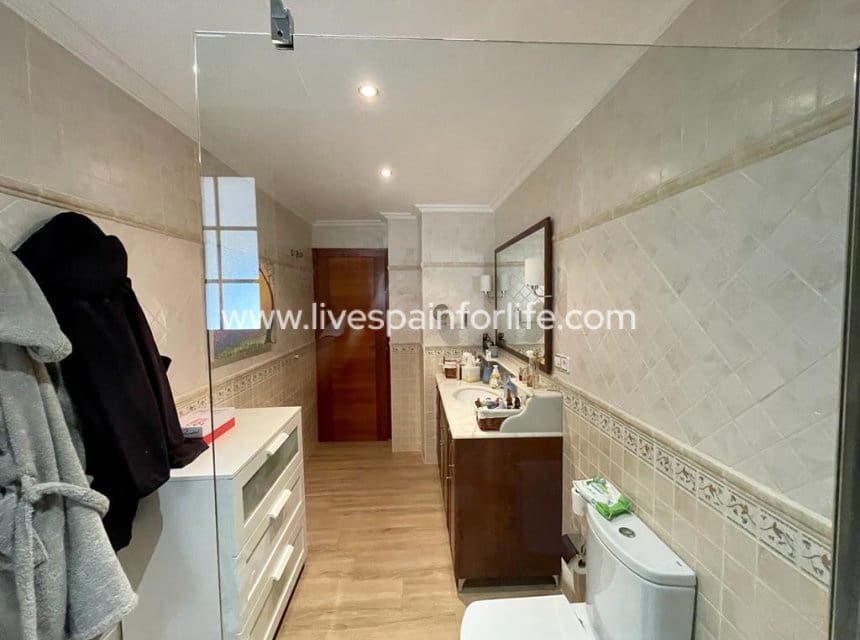 4 quarto Quinta/Casa Rural para venda em Albatera com piscina garagem - 399 999 € (Ref: 9866029)