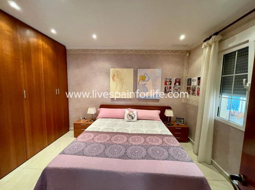 4 quarto Quinta/Casa Rural para venda em Albatera com piscina garagem - 399 999 € (Ref: 9866029)