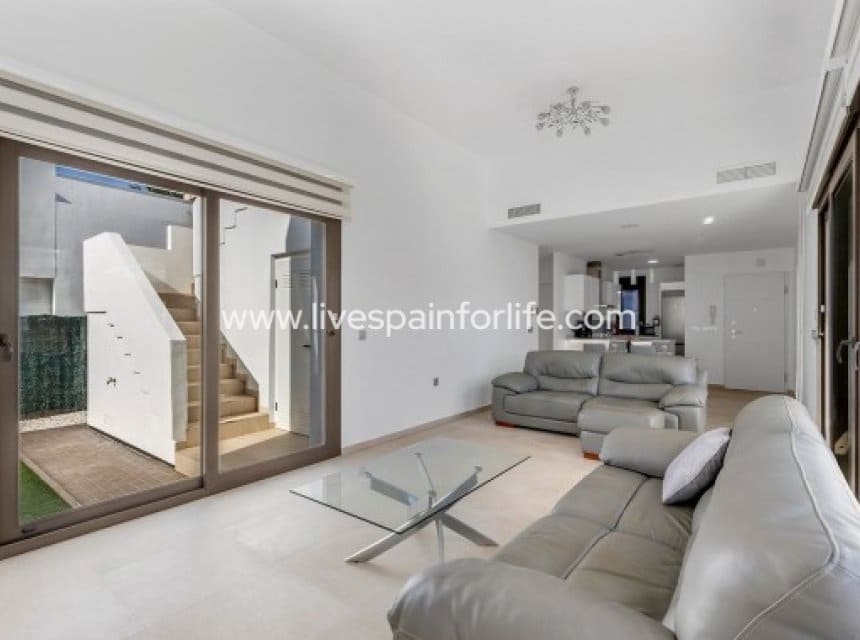 3 soverom Villa til salgs i Vistabella med svømmebasseng garasje - € 435 000 (Ref: 9872223)