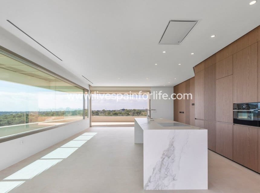 3 chambre Appartement à vendre à Las Colinas Golf avec piscine garage - 849 000 € (Ref: 9872225)