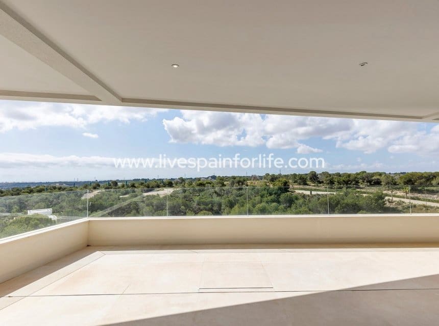 3 chambre Appartement à vendre à Las Colinas Golf avec piscine garage - 849 000 € (Ref: 9872225)