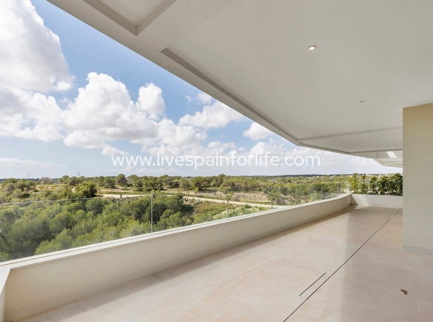 3 chambre Appartement à vendre à Las Colinas Golf avec piscine garage - 849 000 € (Ref: 9872225)