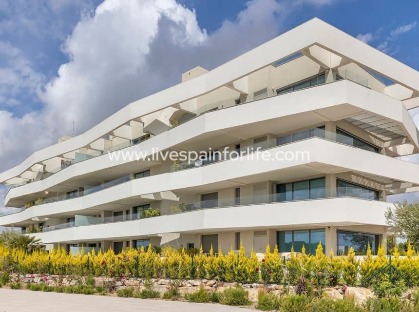 3 chambre Appartement à vendre à Las Colinas Golf avec piscine garage - 849 000 € (Ref: 9872225)
