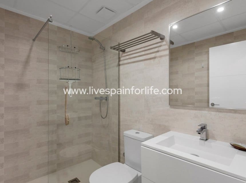 2 chambre Appartement à vendre à Vistabella avec piscine garage - 260 000 € (Ref: 9872342)