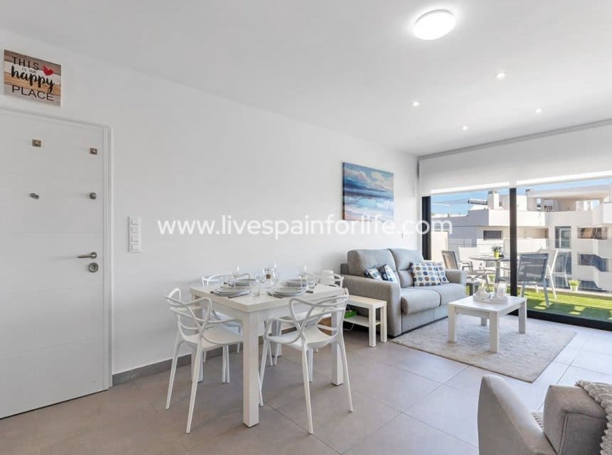 2 sypialnia Apartament na sprzedaż w Villamartin z basenem garażem - 274 900 € (Ref: 9873802)