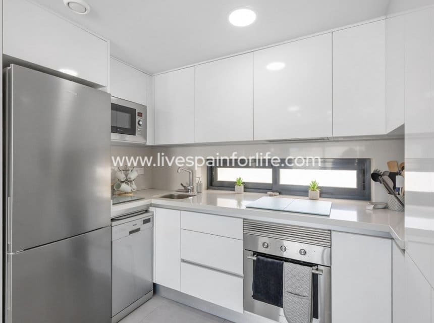 2 sypialnia Apartament na sprzedaż w Villamartin z basenem garażem - 274 900 € (Ref: 9873802)