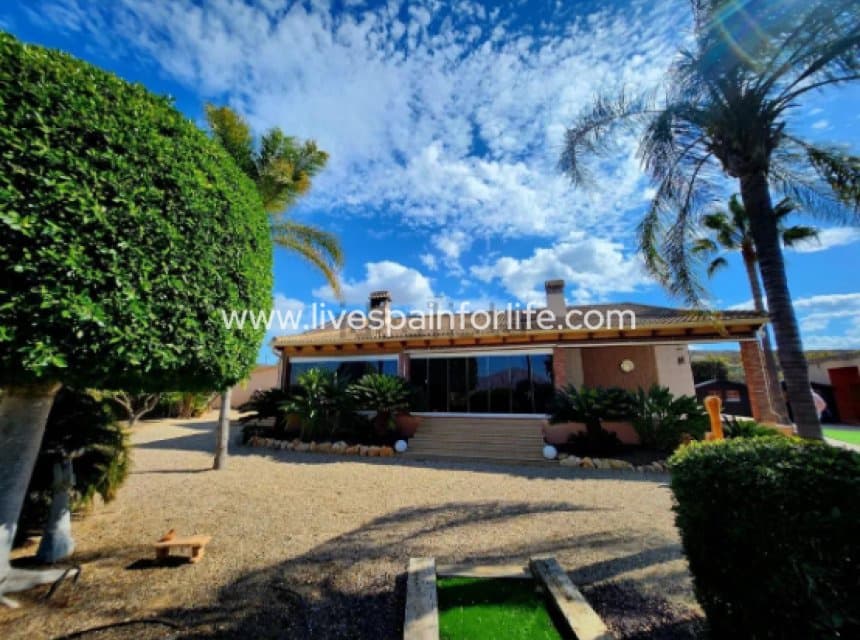 3 camera da letto Finca/Casa di Campagna in vendita in Jacarilla con piscina garage - 559.000 € (Rif: 9877208)