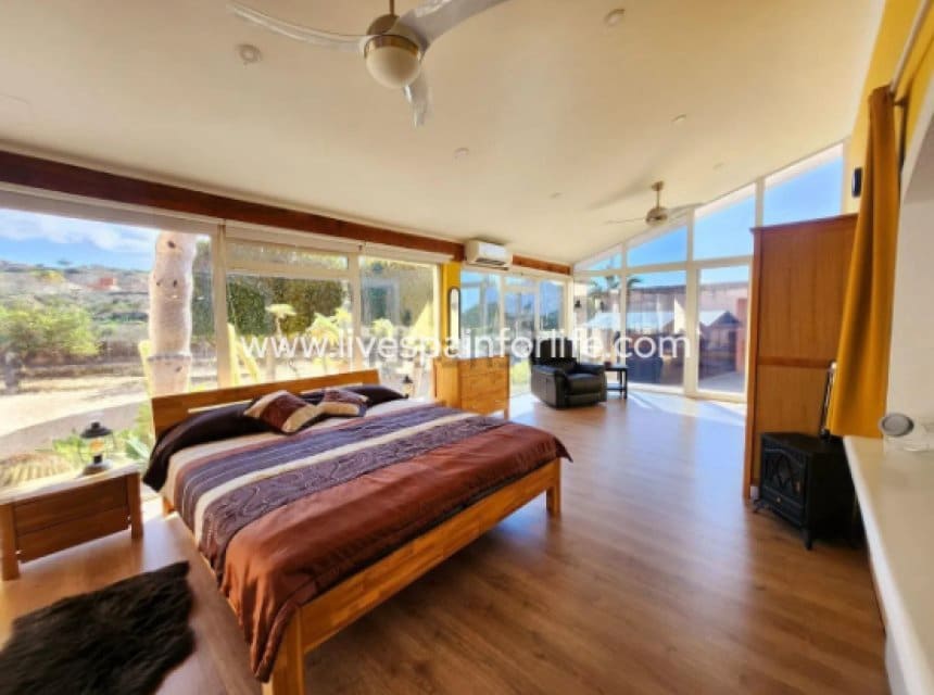 3 camera da letto Finca/Casa di Campagna in vendita in Jacarilla con piscina garage - 559.000 € (Rif: 9877208)