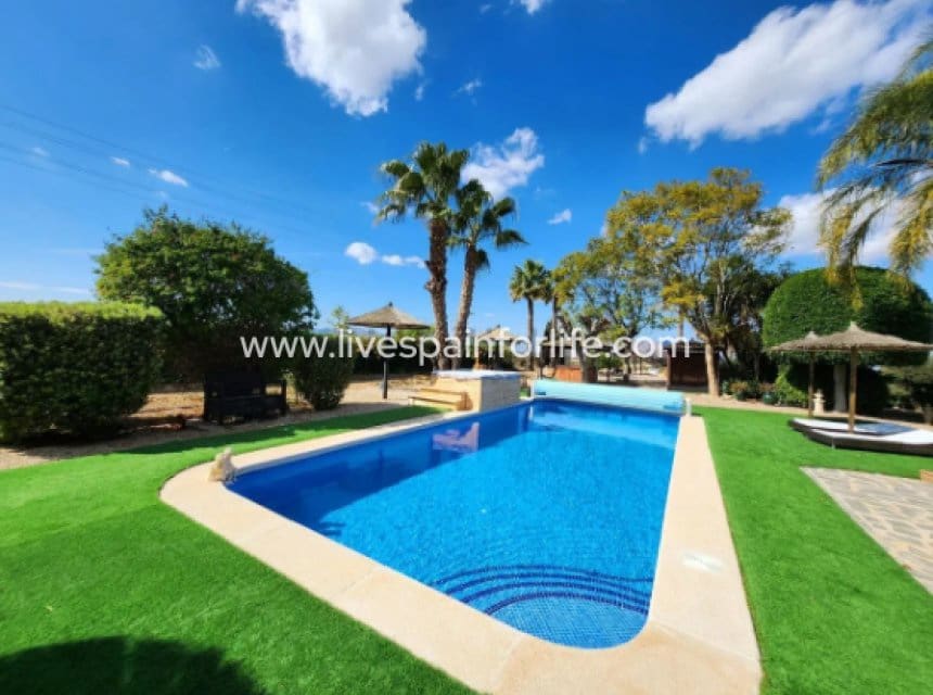 3 camera da letto Finca/Casa di Campagna in vendita in Jacarilla con piscina garage - 559.000 € (Rif: 9877208)
