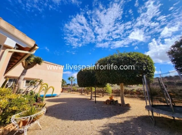 3 camera da letto Finca/Casa di Campagna in vendita in Jacarilla con piscina garage - 559.000 € (Rif: 9877208)