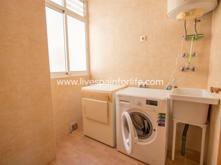 3 sypialnia Apartament na sprzedaż w Albatera z garażem - 165 000 € (Ref: 9879851)