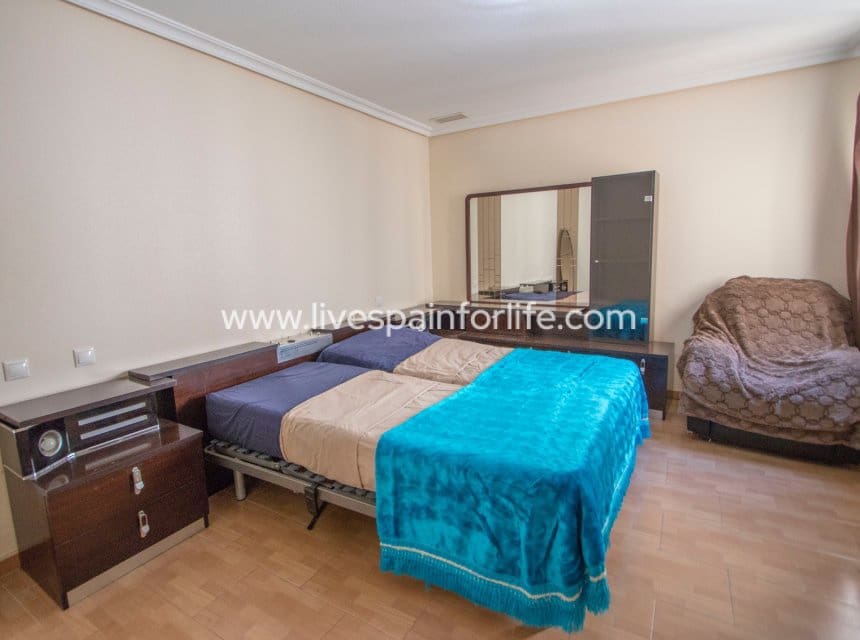 3 slaapkamer Appartement te koop in Albatera met garage - € 165.000 (Ref: 9879852)
