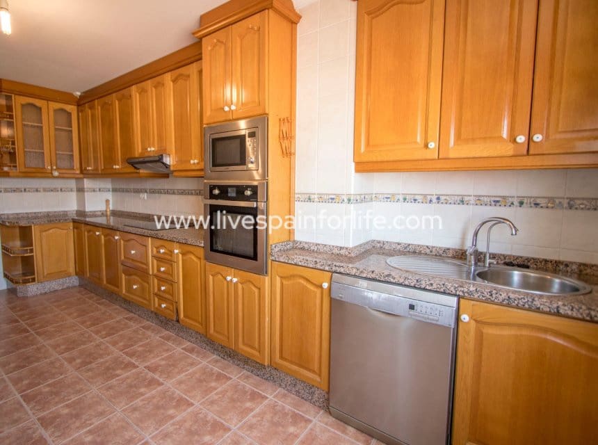3 slaapkamer Appartement te koop in Albatera met garage - € 165.000 (Ref: 9879852)