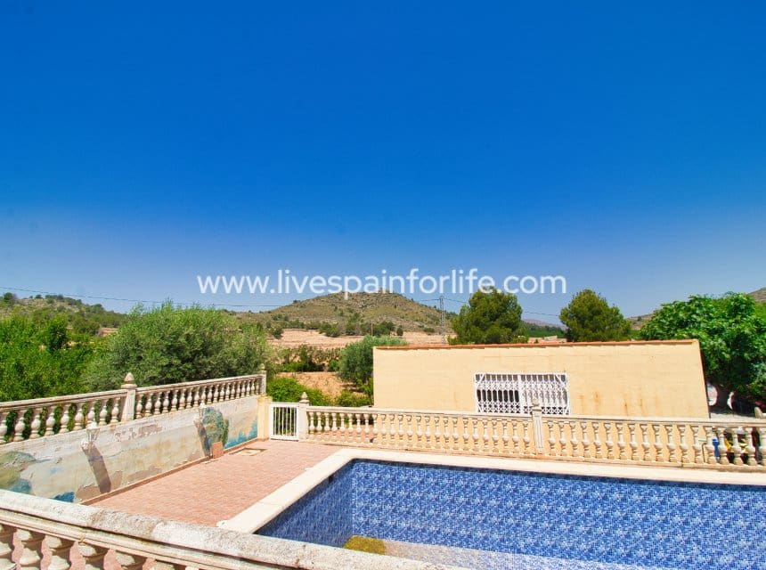 4 soverom Finca/Herregård til salgs i Hondon de las Nieves med svømmebasseng garasje - € 265 000 (Ref: 9883667)