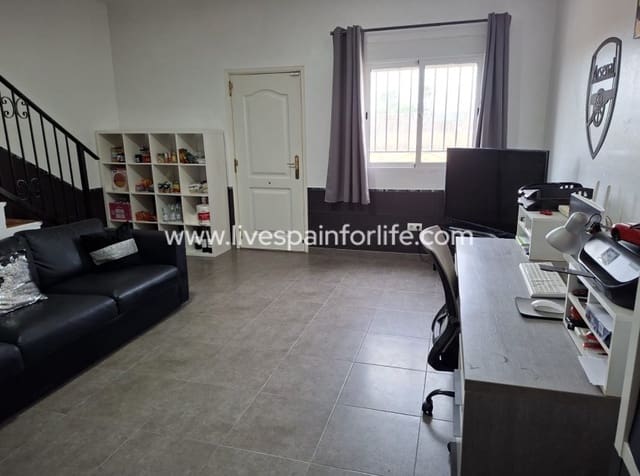 5 Zimmer Finca/Landgut zu verkaufen in Catral - 449.995 € (Ref: 9889346)