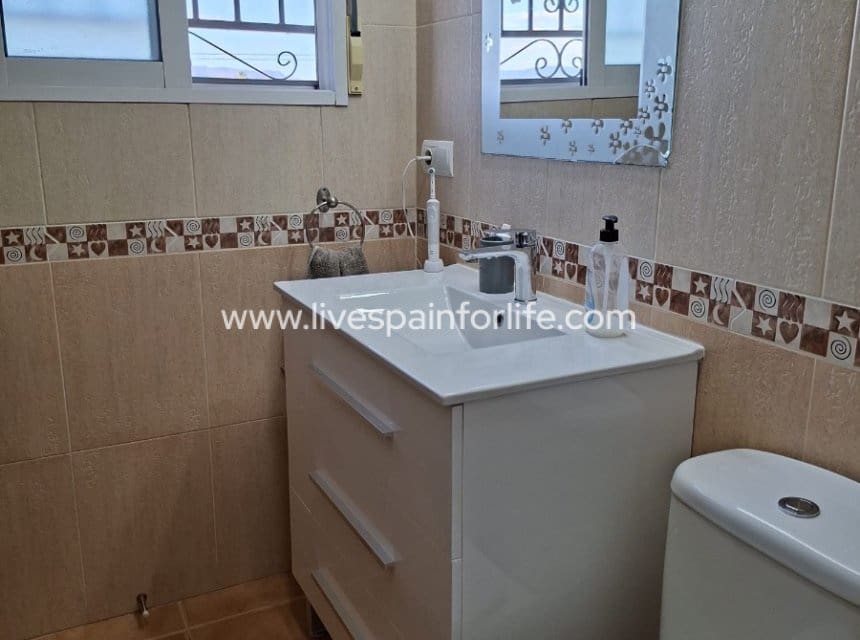 5 Zimmer Finca/Landgut zu verkaufen in Catral mit Pool Garage - 449.995 € (Ref: 9889346)