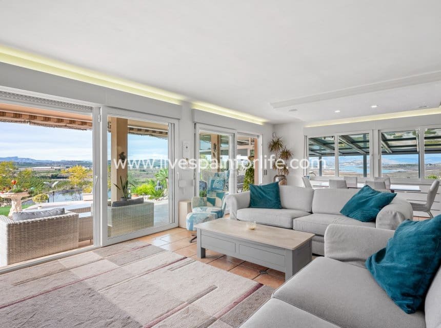 4 sovrum Finca/Hus på landet till salu i Torremendo med pool garage - 999 000 € (Ref: 9892924)