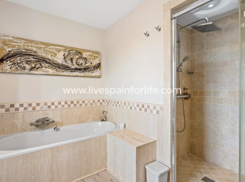 4 sovrum Finca/Hus på landet till salu i Torremendo med pool garage - 999 000 € (Ref: 9892924)