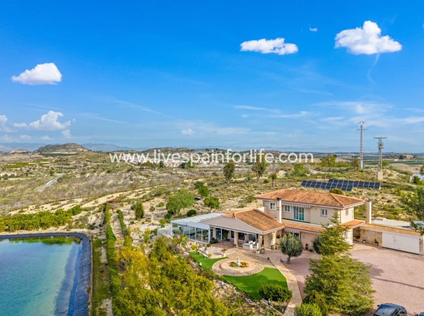 4 sovrum Finca/Hus på landet till salu i Torremendo med pool garage - 999 000 € (Ref: 9892924)