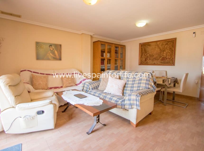 3 sypialnia Apartament na sprzedaż w Albatera z garażem - 165 000 € (Ref: 9894861)