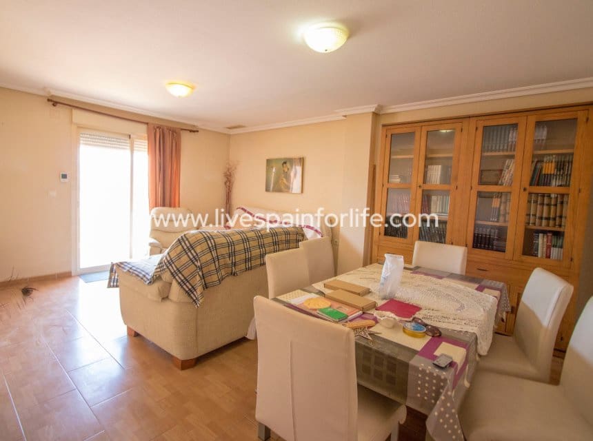 3 sypialnia Apartament na sprzedaż w Albatera z garażem - 165 000 € (Ref: 9894861)